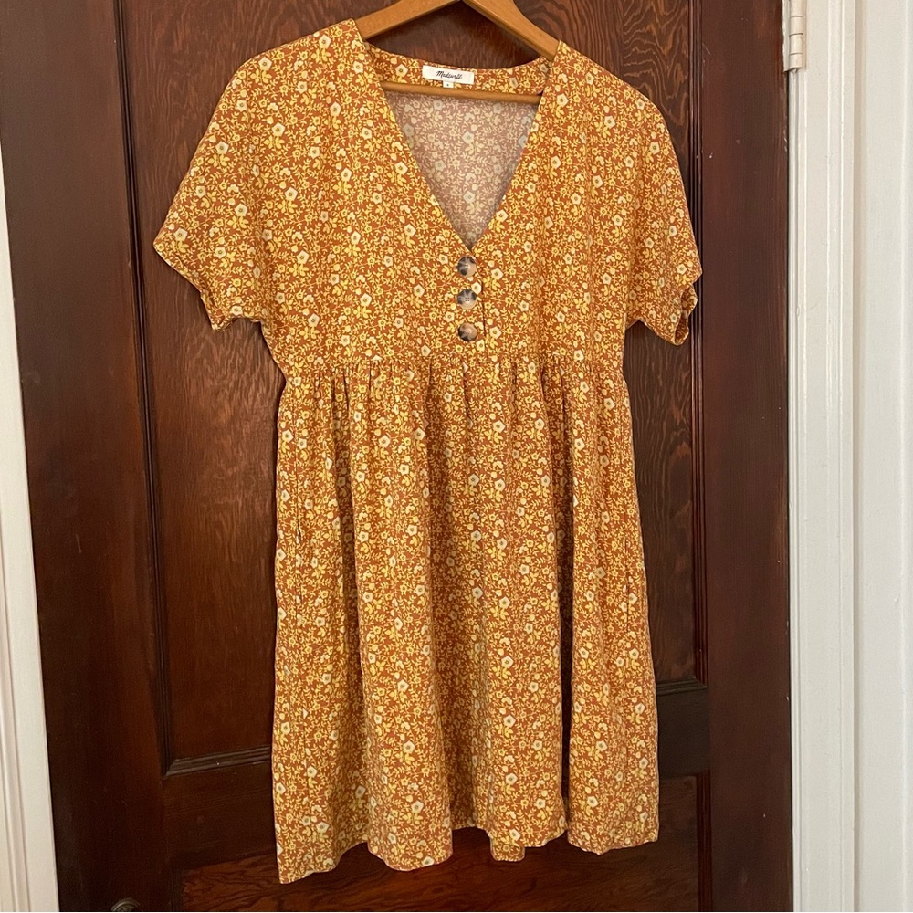 Madewell Button-Front Babydoll Dress in Americana Floral